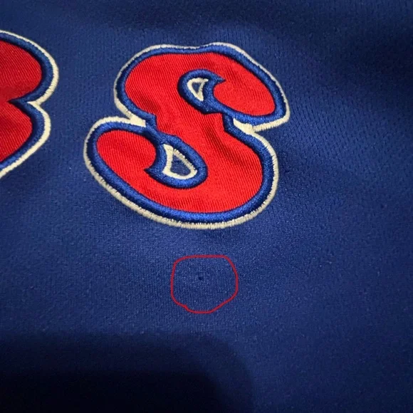 Chicago CUBS Genuine Merchandise Red, Blue and White MLB Jersey - Picture 6 of 9